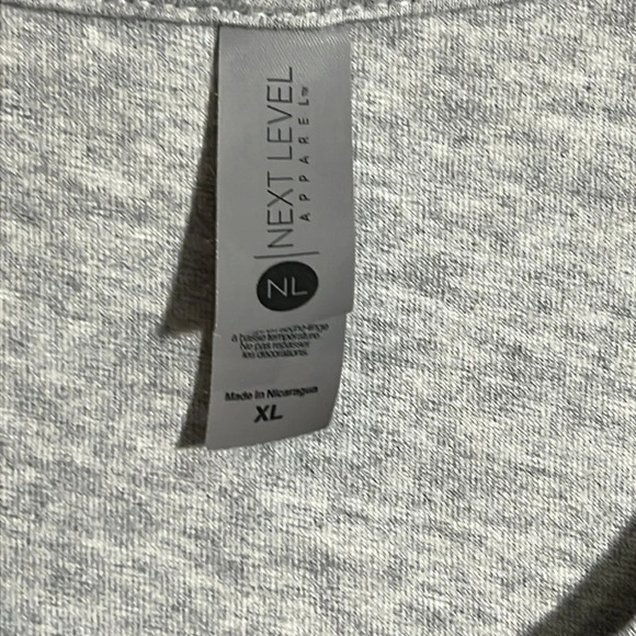 Next Level men’s graphic tee - gray size XL - Picture 3 of 3